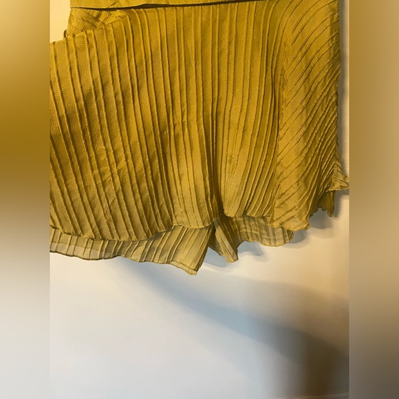 Tiers to You and I Lime Green Tiered Skort Romper size L - Picture 6 of 10